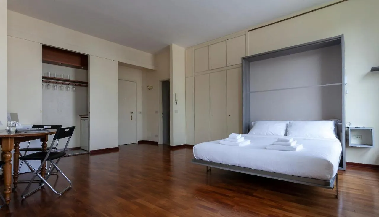 Italianway-Santo Stefano 5 Lejlighed Milano Italien